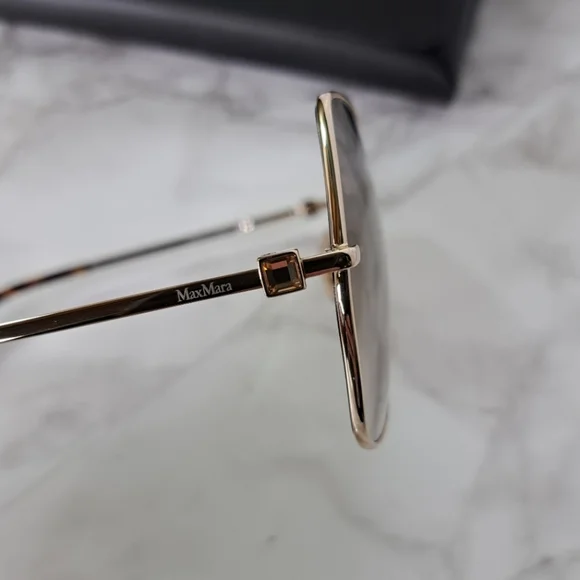 MaxMara Jewel Shiny Pale Gold Square Metal Sunglasses MM0035-H 32F MaxMara Jewel Shiny Pale Gold Square Metal Sunglasses MM0035  main image 2